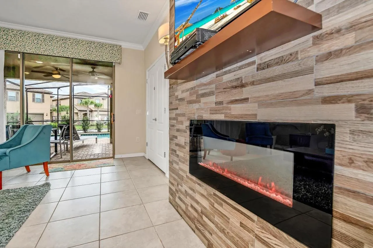 5532 Misty Oak Circle Villa Davenport