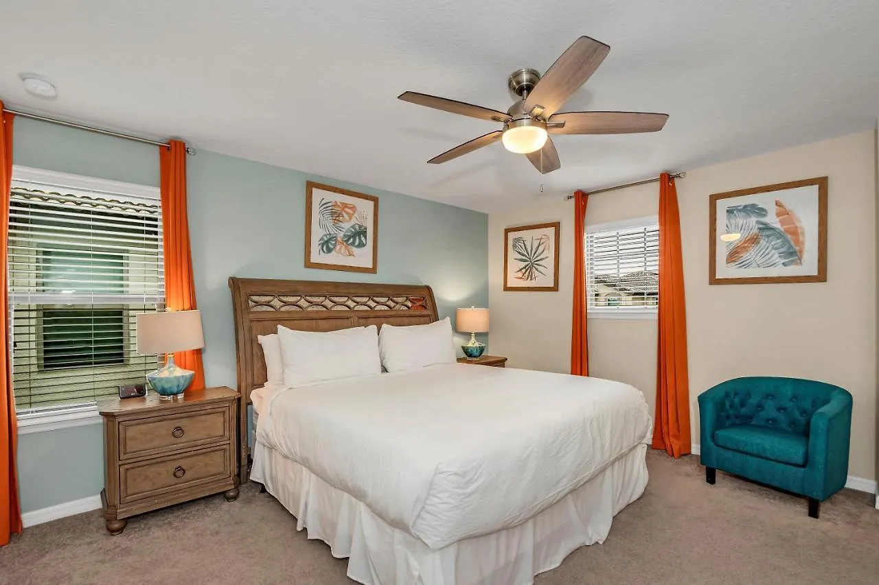 5532 Misty Oak Circle Villa Davenport
